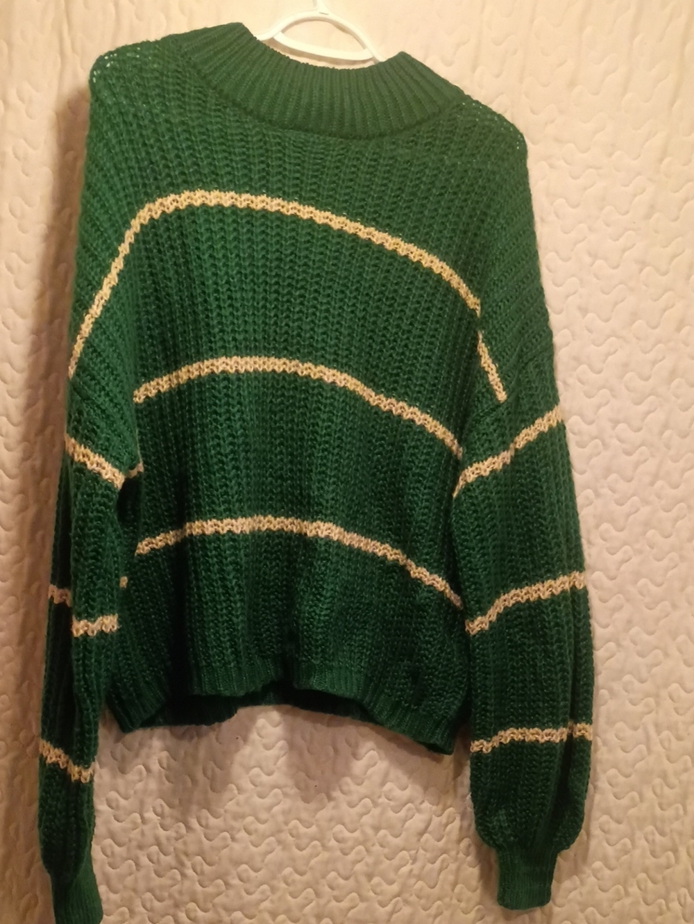 Zenana Outfitters Green & Cream Striped Crewneck Sweater